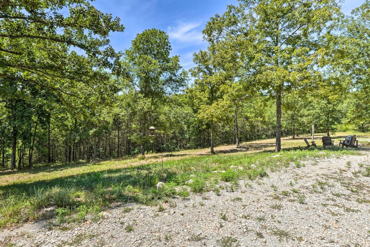 Branson Tiny Home On 52 Acres With Private Lake! Exteriér fotografie
